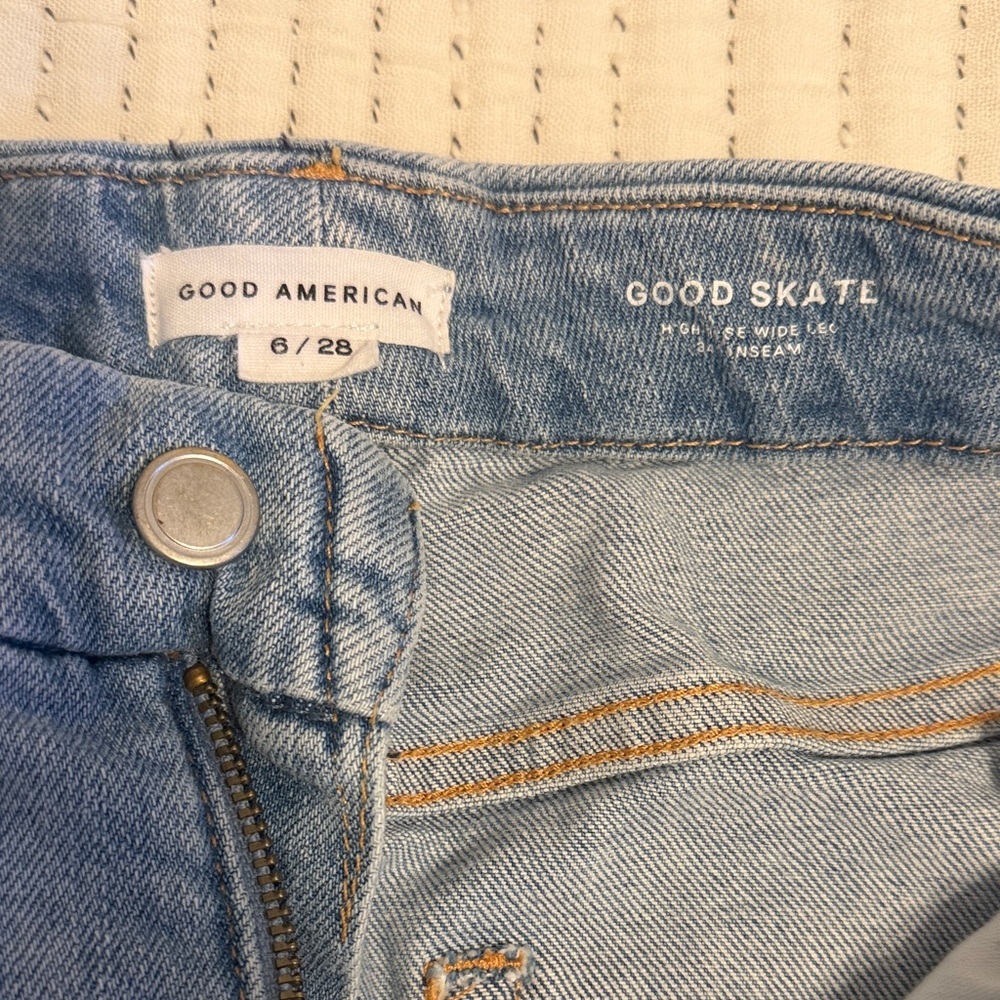 Good American Light Blue Good Skate Relaxed Wide-Leg Jeans 34” inseam